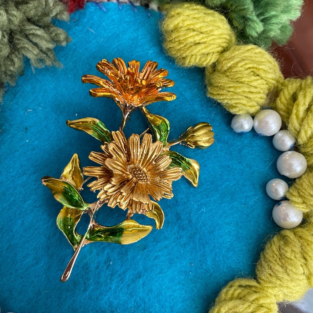 Gold and Green Floral Brooch